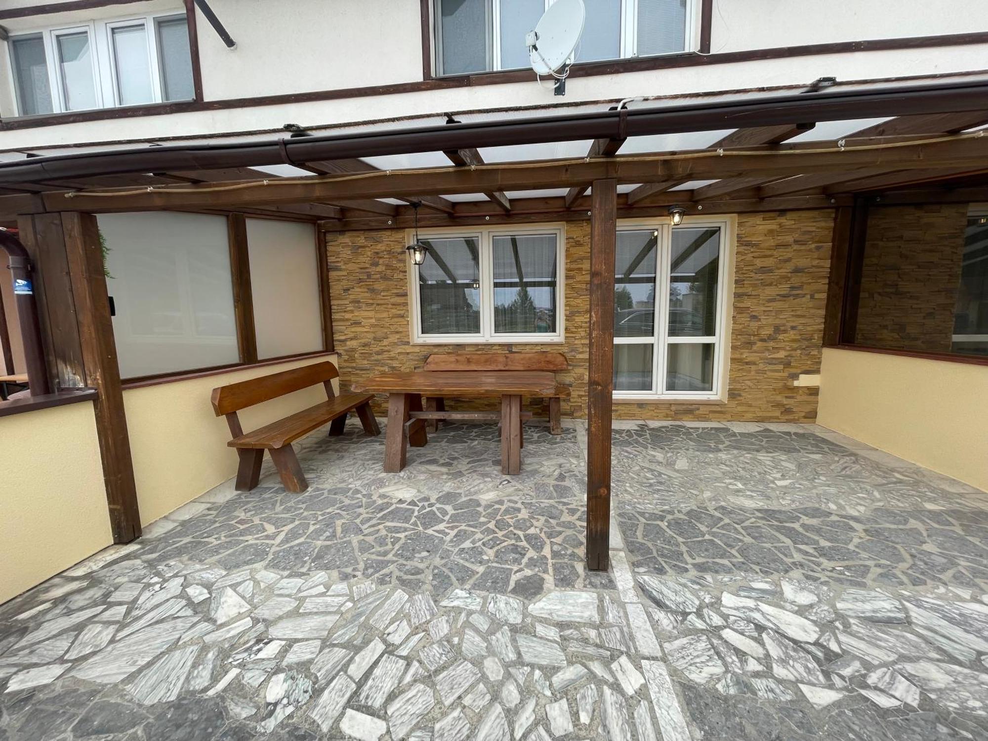 Apartman Illy Veľký Slavkov Екстериор снимка